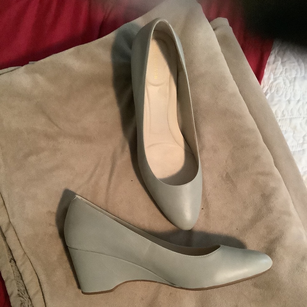 Wedge heels.